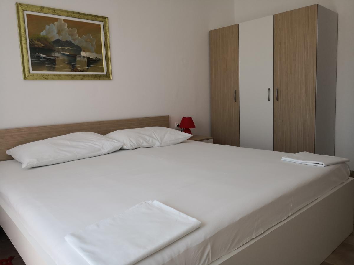 Apartments Anastazija 帕格 外观 照片
